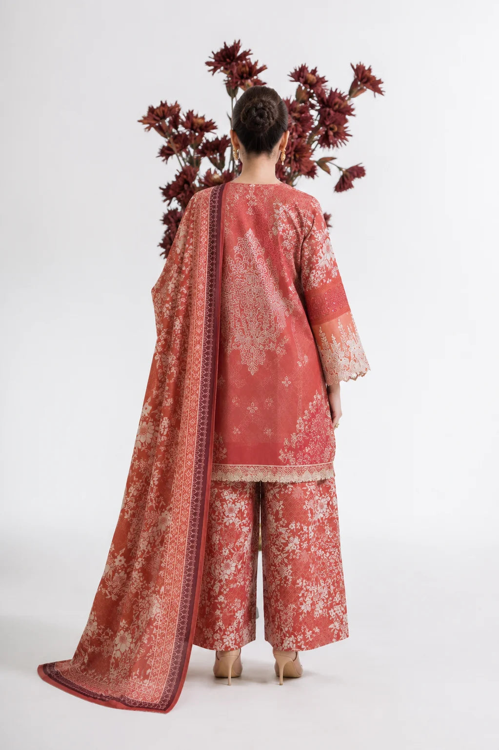 LUXURY EMBROIDERED COTTON 3PC