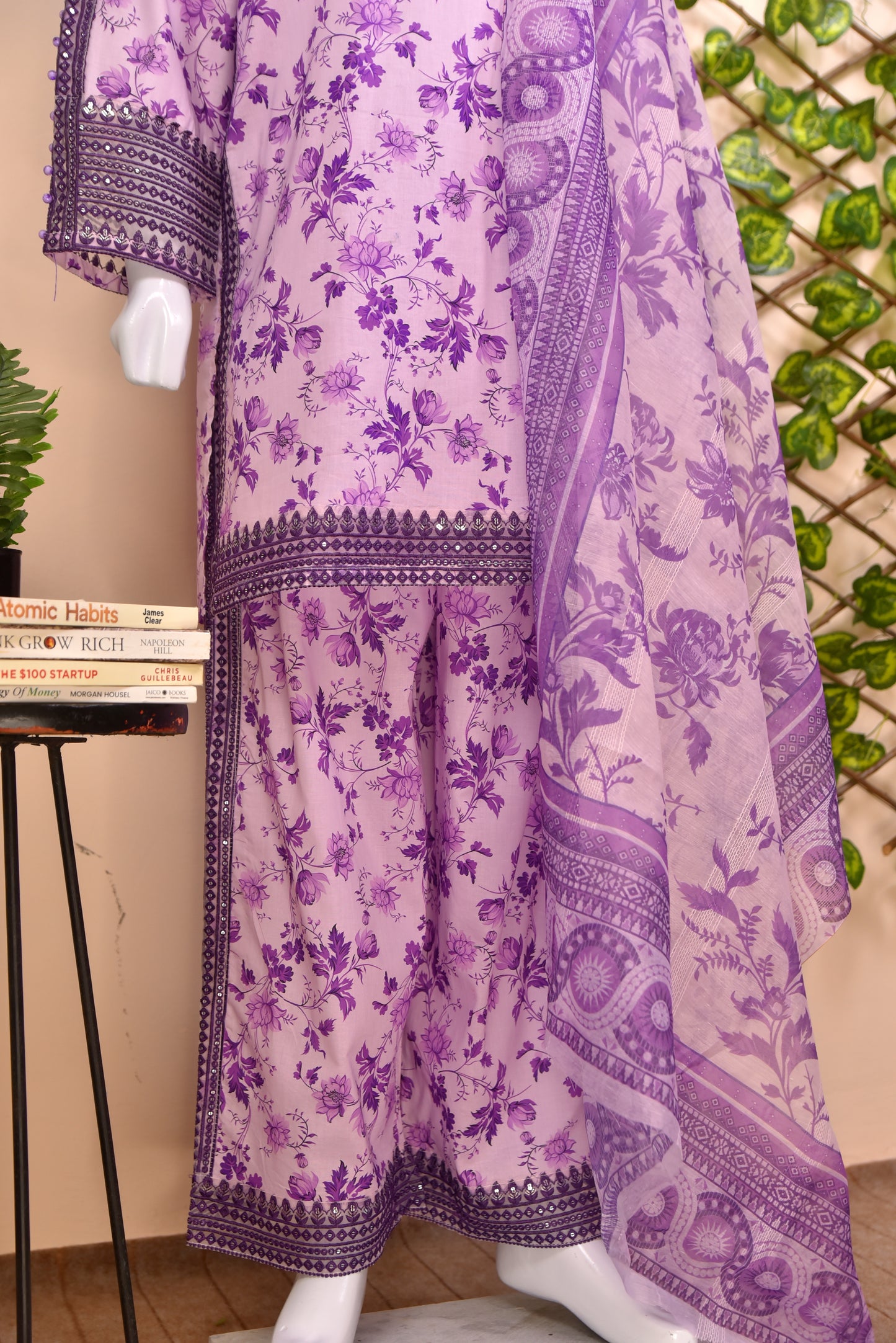 Luxury Embroidered Cotton 3PC