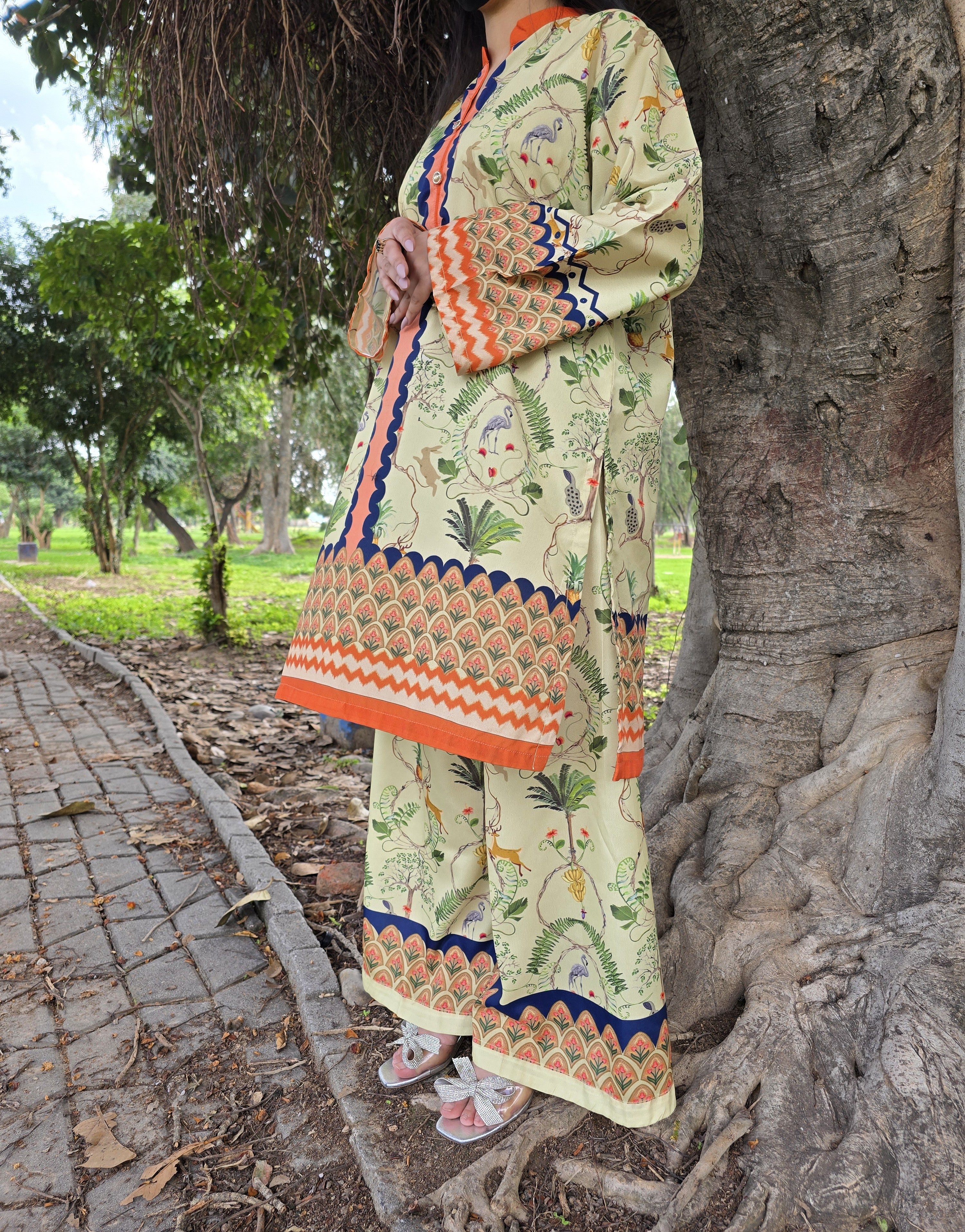 Serenity Sage Botanical – 2-Piece Summer Suit