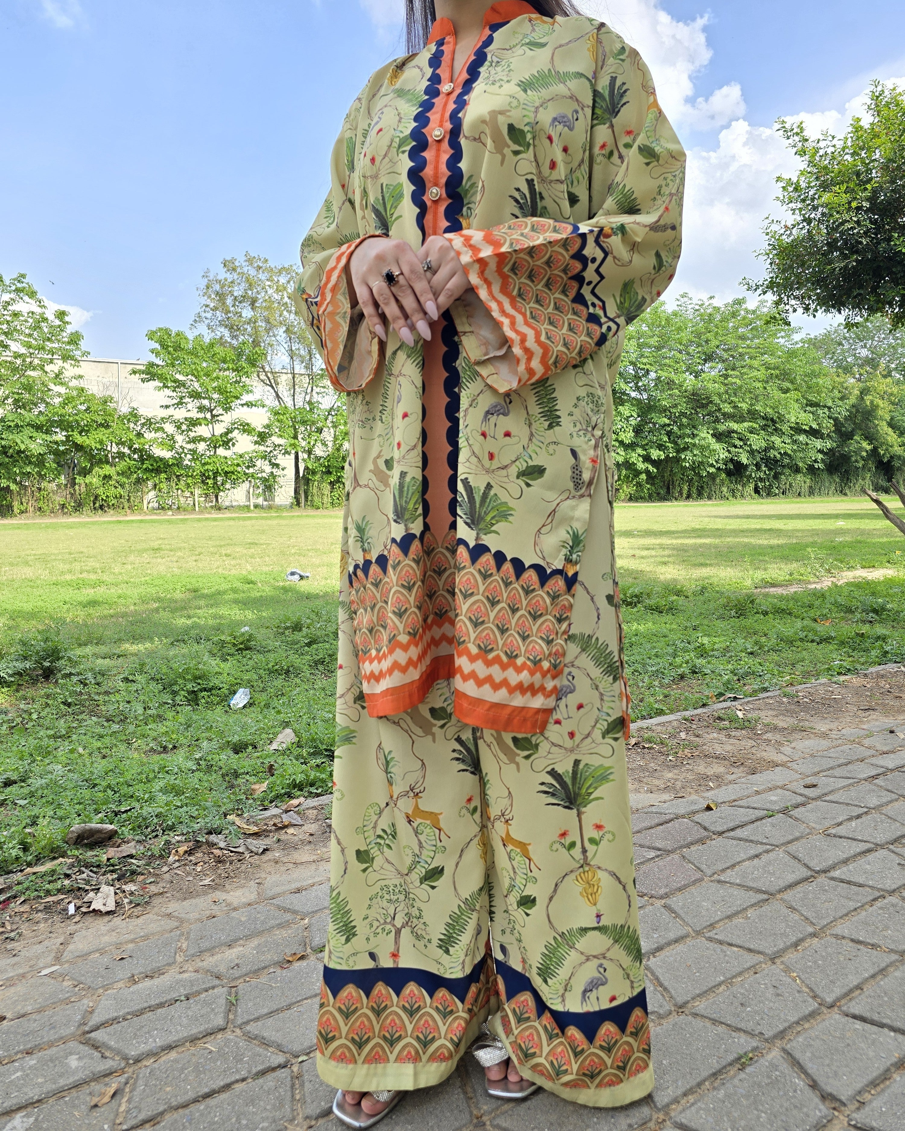 Serenity Sage Botanical – 2-Piece Summer Suit
