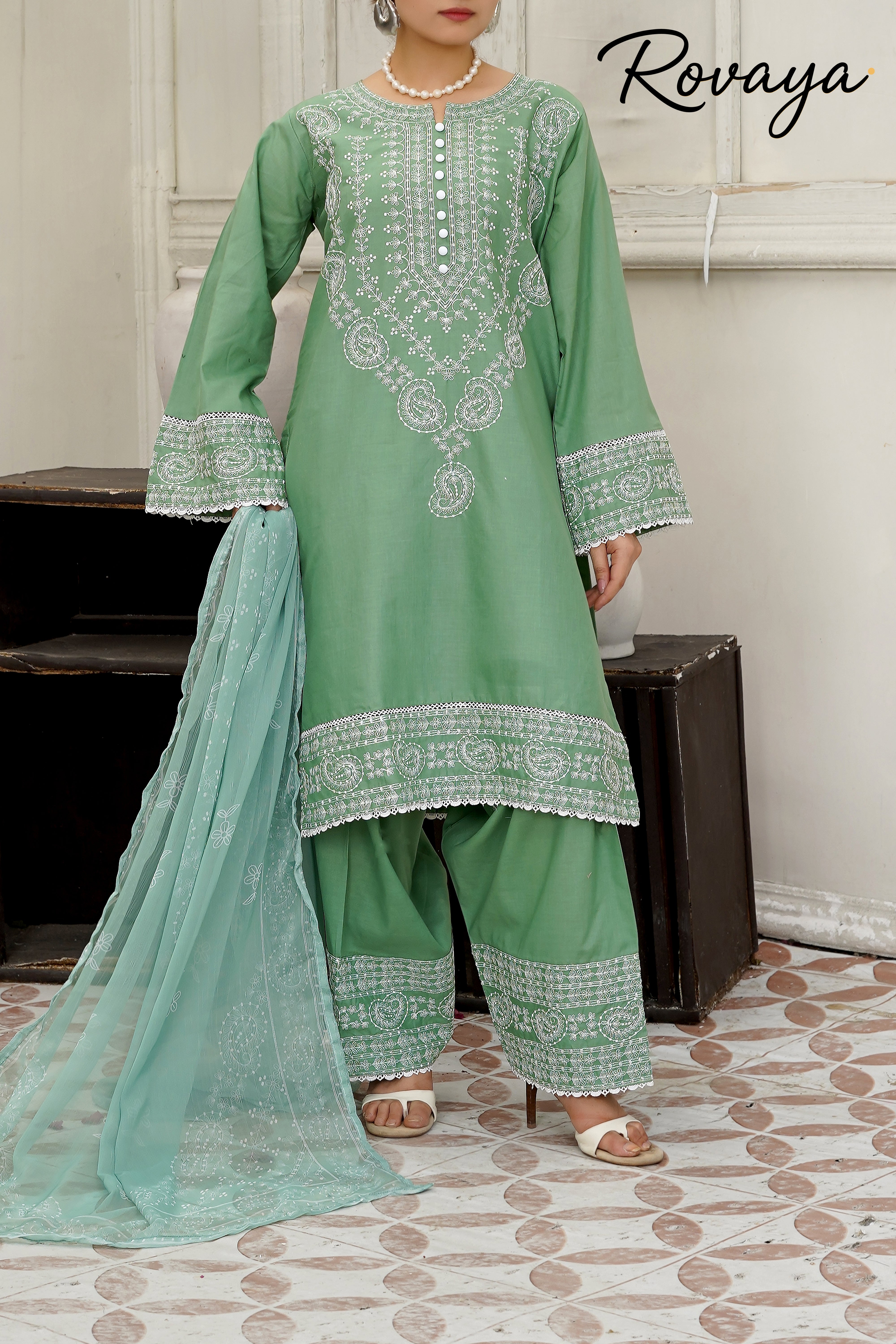 Green Embroidered Suit | 3-Piece