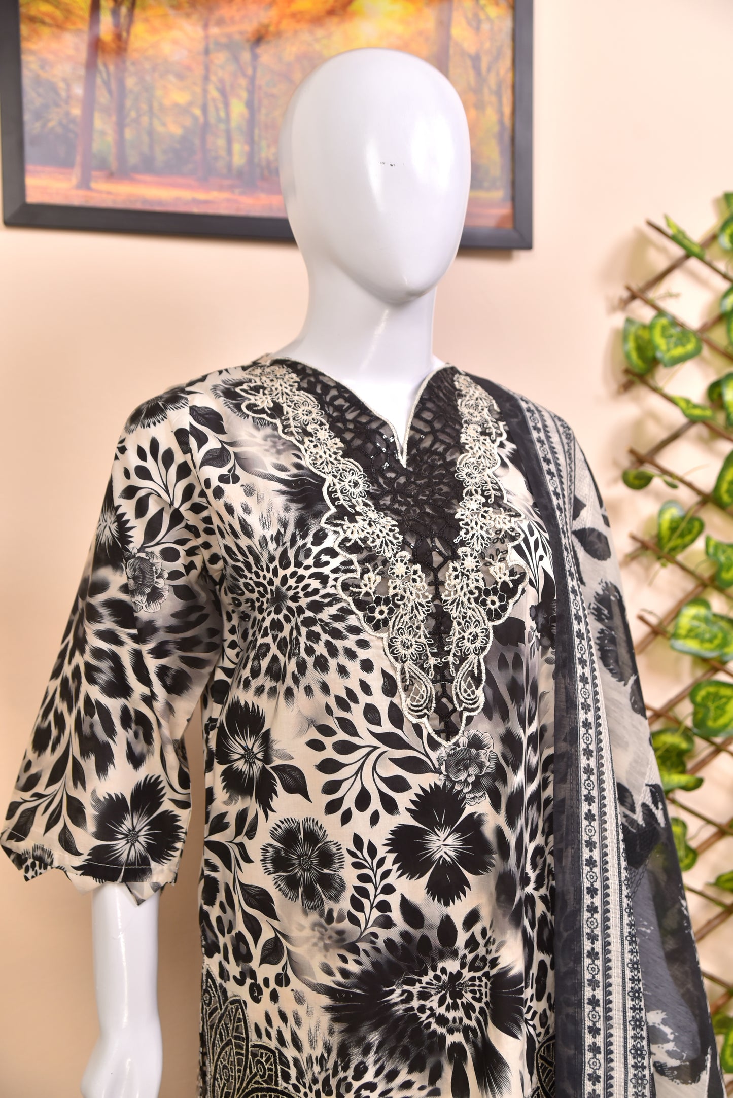 Monochrome Leopard Fusion Cotton 3PC with Luxury Embroidery