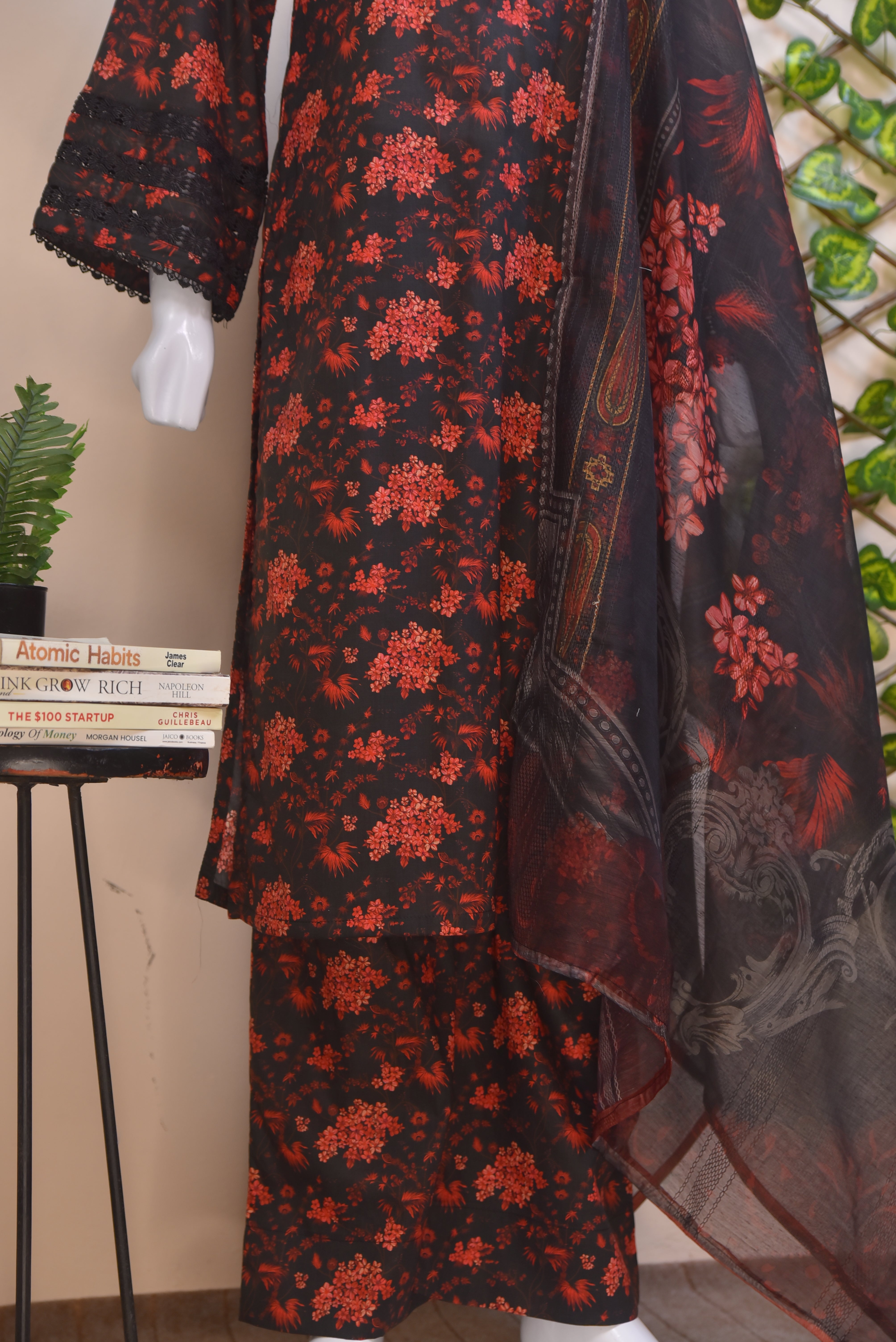 Cotton 3-Piece Suit with Embroidered Sleeves