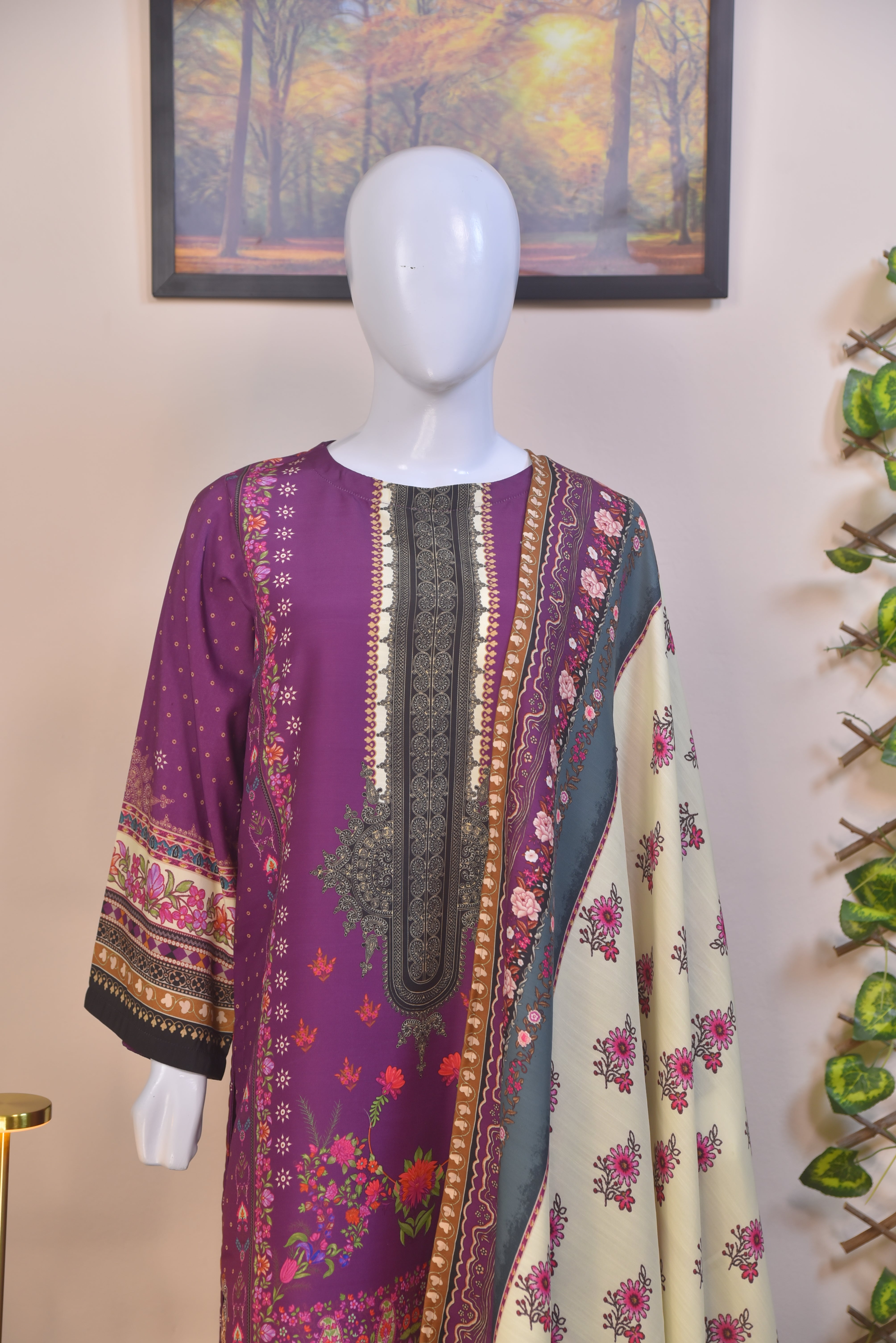 Digital Printed Khaddar Silk 3-Piece Suit