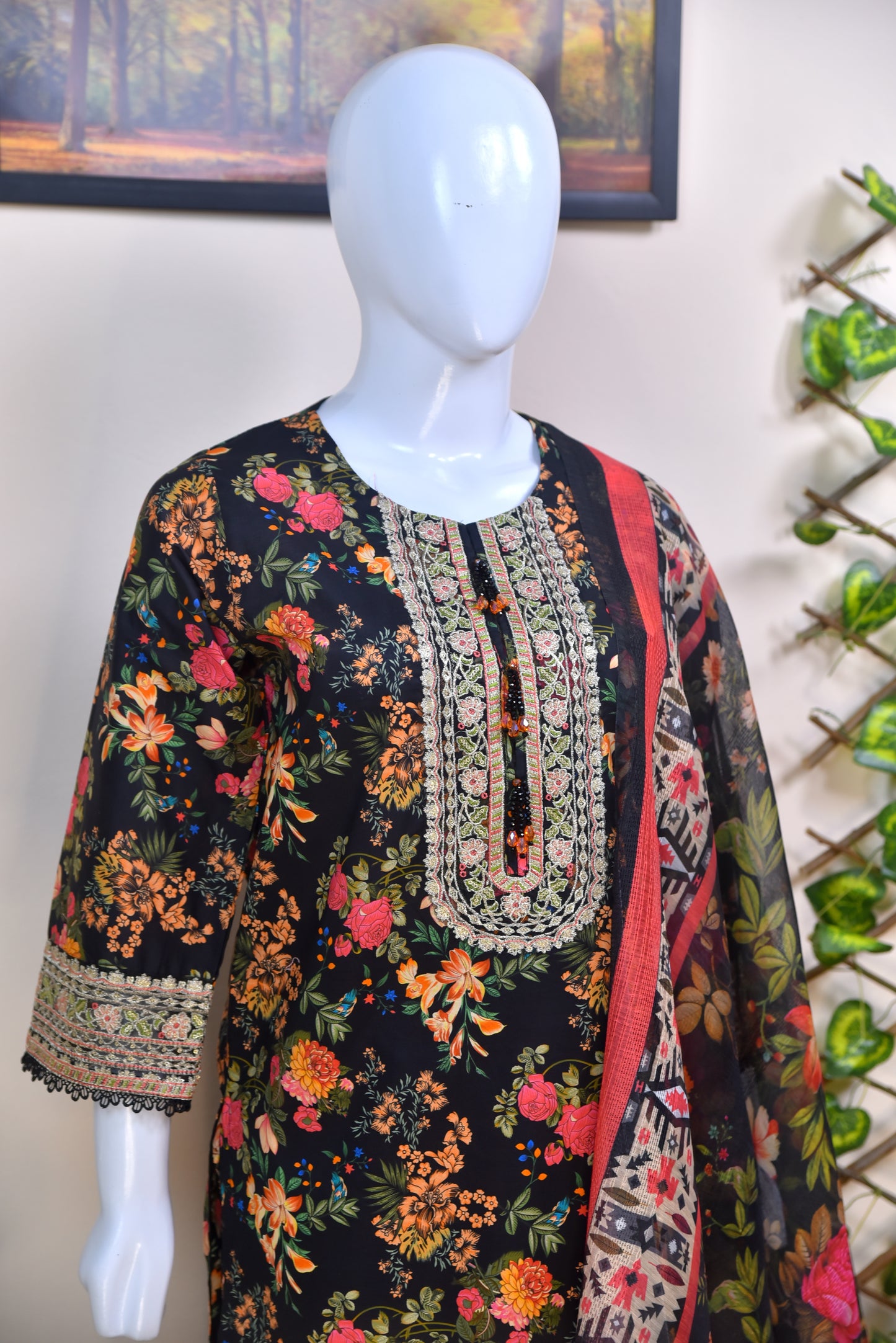 Luxury Embroidered Cotton 3PC with Farshi Shalwar