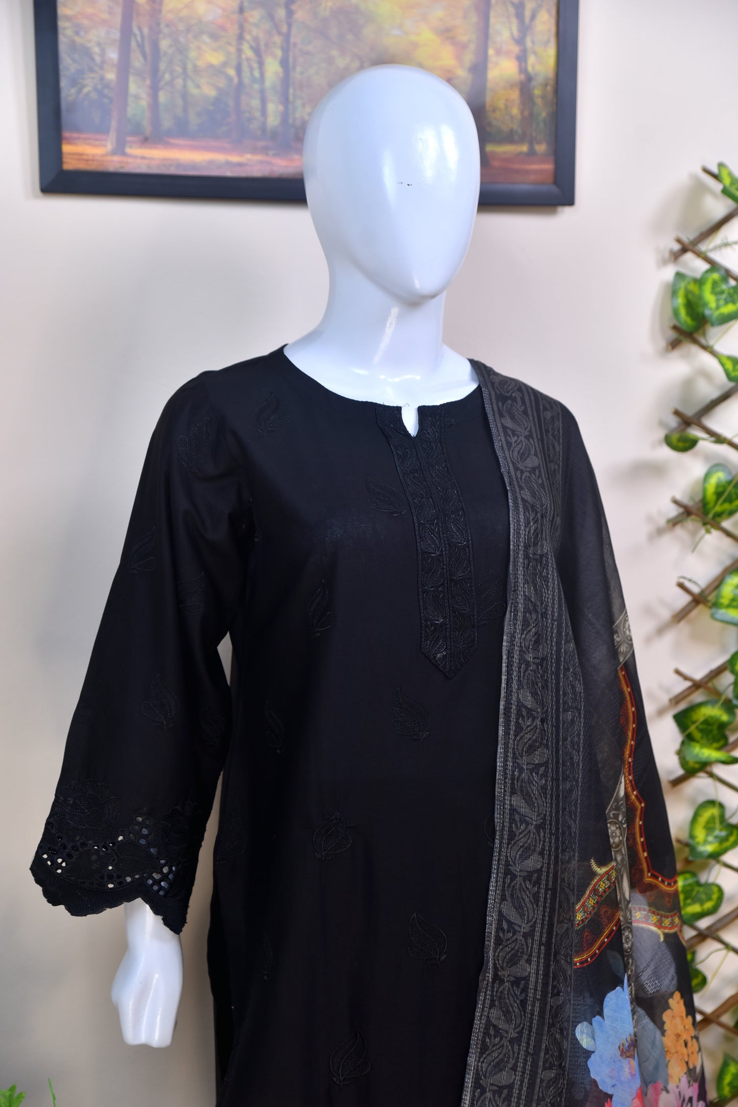 Luxury Embroidered Cotton 3PC Suit with Cutwork Daman & Digital Printed Dupatta
