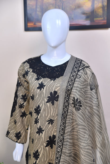 LUXURY COTTON 3PC – PREMIUM PRINT & EMBROIDERY EDITION