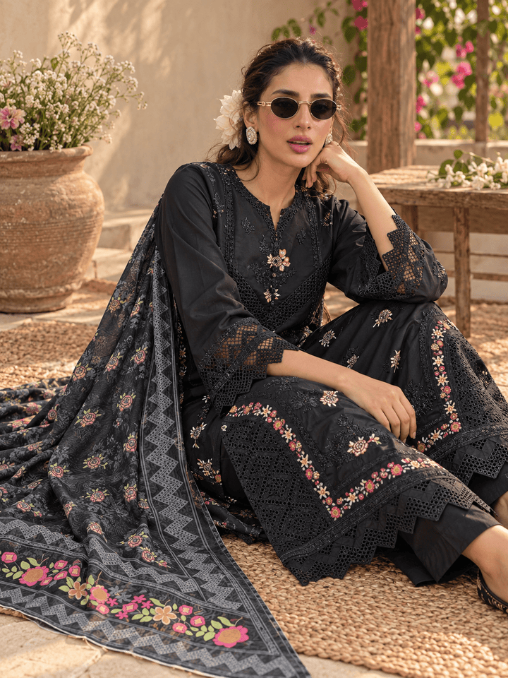 1 best black cutwork stitched suit
