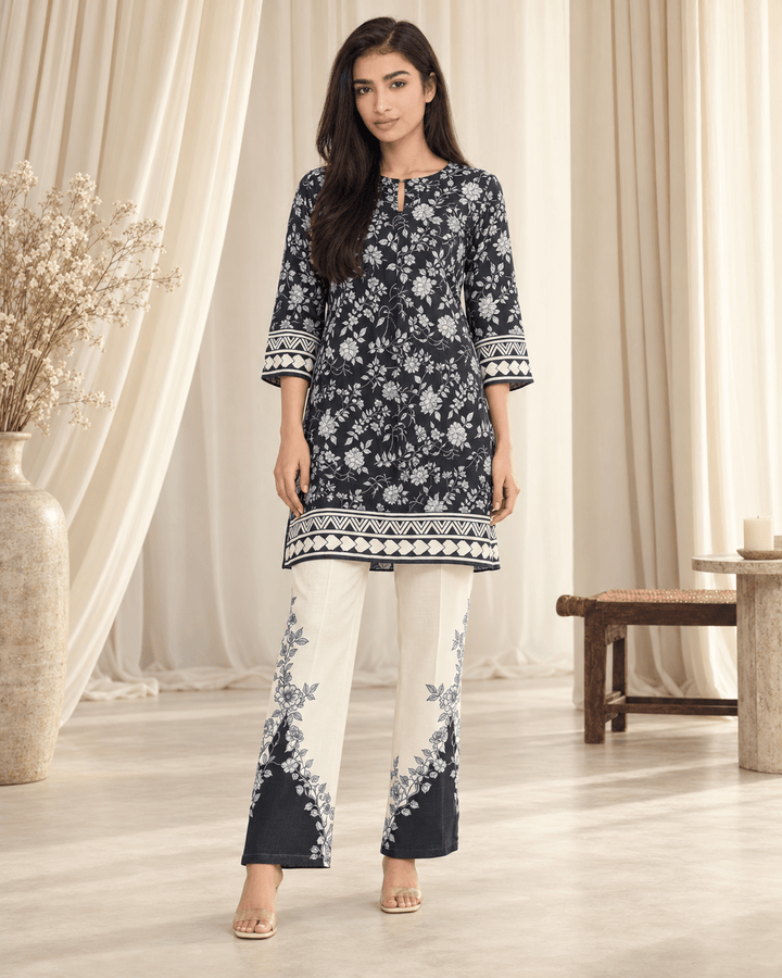 1 black and white stitched suit