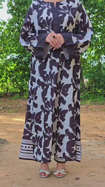Monochrome Floral Elegance – 2 Piece Set
